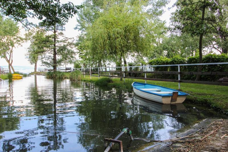 Apartament Panorama Balatonlelle Zewnętrze zdjęcie